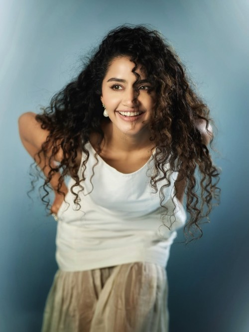 he CURLY KALYANI 🤭